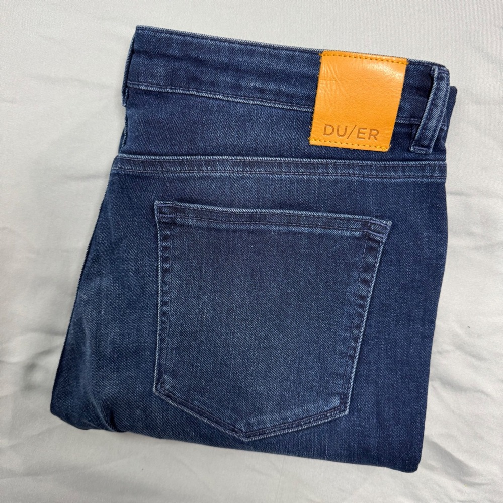 DUER Performance Denim Girlfriend Jeans Women 30x30 (Fitx 32x29.5) Straight Blue